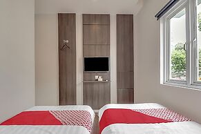 Collection O Cihampelas Near Ciwalk Formerly Regia Cihampelas