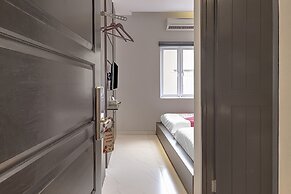 Collection O Cihampelas Near Ciwalk Formerly Regia Cihampelas