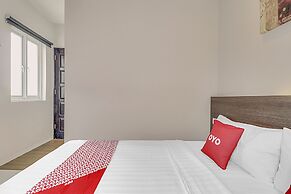 Collection O Cihampelas Near Ciwalk Formerly Regia Cihampelas