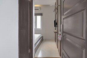 Collection O Cihampelas Near Ciwalk Formerly Regia Cihampelas