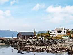 6 Person Holiday Home in Tansoy-by Traum