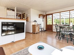 6 Person Holiday Home in Hojslev