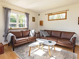 6 Person Holiday Home in Hojslev