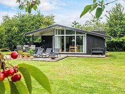 5 Person Holiday Home in Odder-by Traum