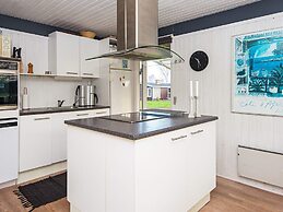 5 Person Holiday Home in Odder-by Traum