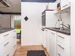 5 Person Holiday Home in Odder-by Traum