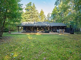 6 Person Holiday Home in Farevejle-by Traum