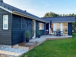 8 Person Holiday Home in Hadsund-by Traum