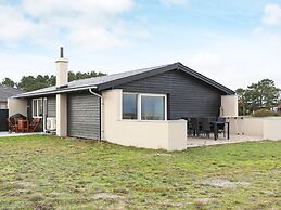 6 Person Holiday Home in Laeso-by Traum