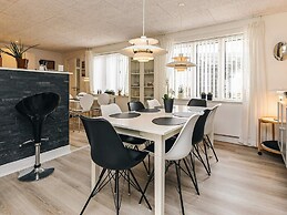 8 Person Holiday Home in Bagenkop