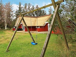 6 Person Holiday Home in Blavand