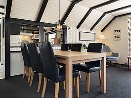 6 Person Holiday Home in Blavand