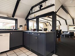 6 Person Holiday Home in Blavand