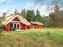 6 Person Holiday Home in Blavand