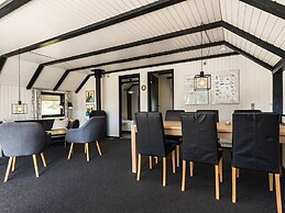 6 Person Holiday Home in Blavand