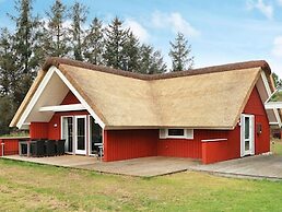 6 Person Holiday Home in Blavand