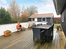 8 Person Holiday Home in Karrebaeksminde-by Traum