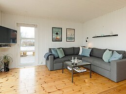 8 Person Holiday Home in Karrebaeksminde-by Traum
