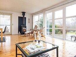 8 Person Holiday Home in Karrebaeksminde-by Traum