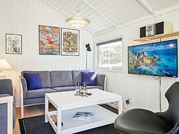 6 Person Holiday Home in Aakirkeby