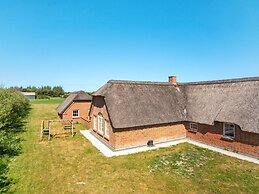 18 Person Holiday Home in Ulfborg