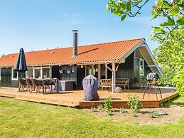 8 Person Holiday Home in Juelsminde-by Traum