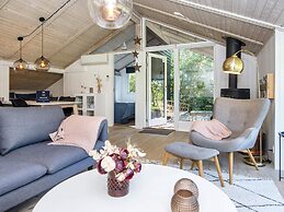 8 Person Holiday Home in Juelsminde-by Traum