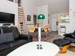 6 Person Holiday Home in Hejls
