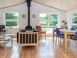 6 Person Holiday Home in Ulfborg