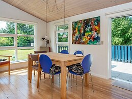 6 Person Holiday Home in Ulfborg