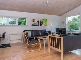 6 Person Holiday Home in Ulfborg