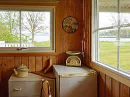 6 Person Holiday Home in Holsljunga-by Traum