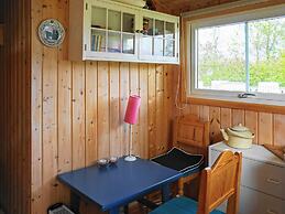 6 Person Holiday Home in Holsljunga-by Traum