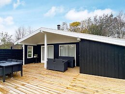 4 Person Holiday Home in Hemmet