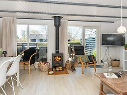 4 Person Holiday Home in Hemmet