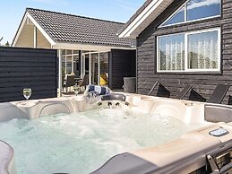 Luxury Retreat for 18 - By Traum Ferienwohnungen