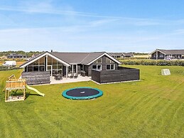 Luxury Retreat for 18 - By Traum Ferienwohnungen