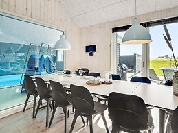 Luxury Retreat for 18 - By Traum Ferienwohnungen