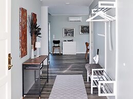 14 Person Holiday Home in Unnaryd-by Traum