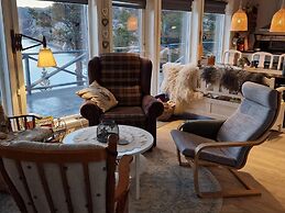 4 Person Holiday Home in Sorstraumen