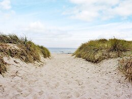 6 Person Holiday Home in Lottorp