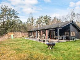 6 Person Holiday Home in Laeso-by Traum