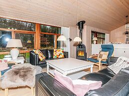 6 Person Holiday Home in Laeso-by Traum