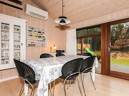 6 Person Holiday Home in Laeso-by Traum
