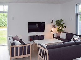 14 Person Holiday Home in Vaeggerlose-by Traum