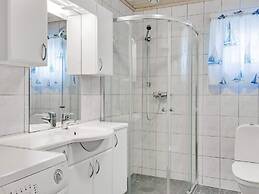 6 Person Holiday Home in Brekstad