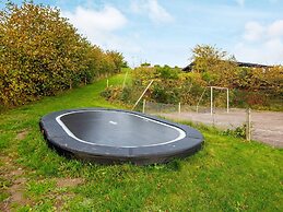 8 Person Holiday Home in Ebeltoft-by Traum