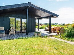 8 Person Holiday Home in Ebeltoft-by Traum