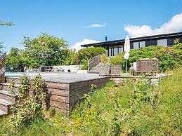 8 Person Holiday Home in Ebeltoft-by Traum