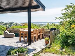 8 Person Holiday Home in Ebeltoft-by Traum